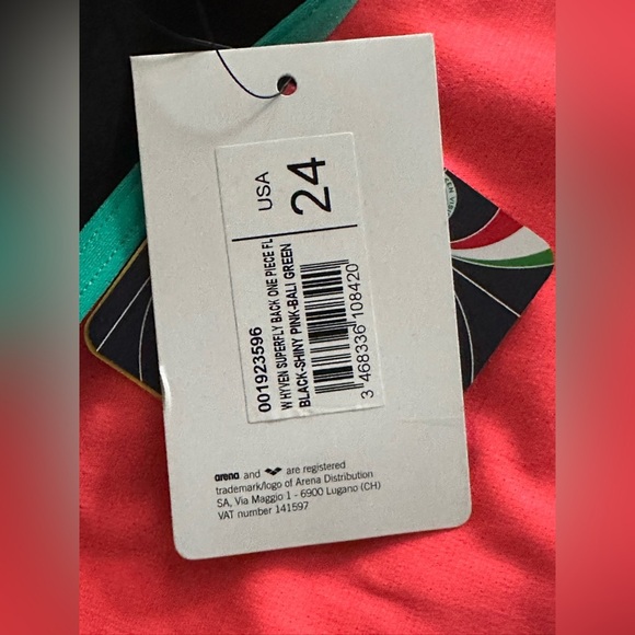 NWT Arena Swimsuit Size 24 - Picture 7 of 11